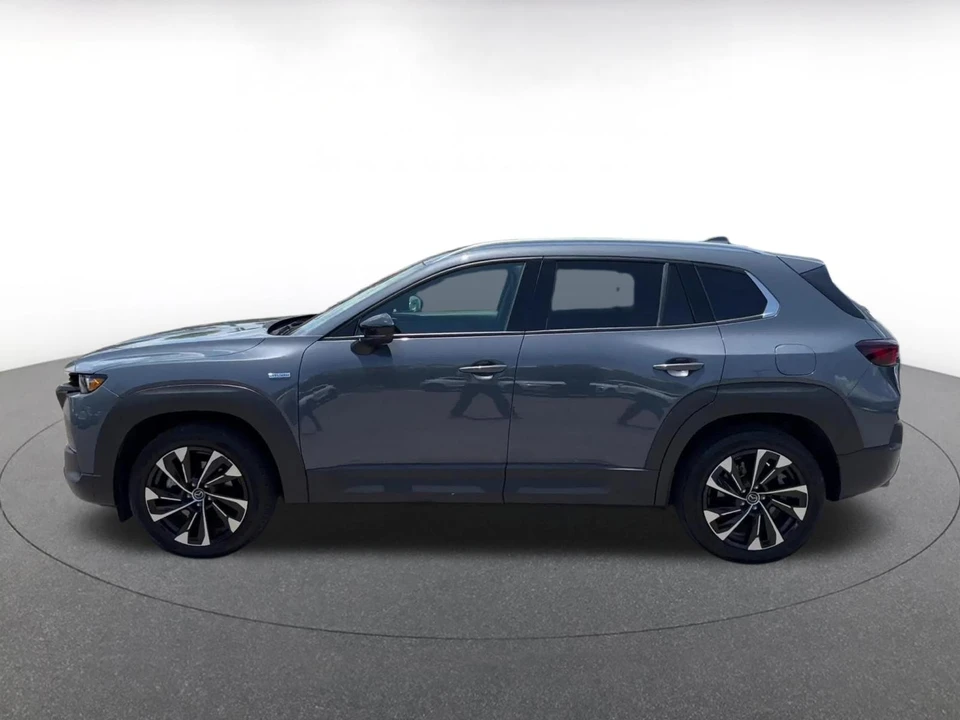 2025 Mazda CX-50 - Image 9 of 31