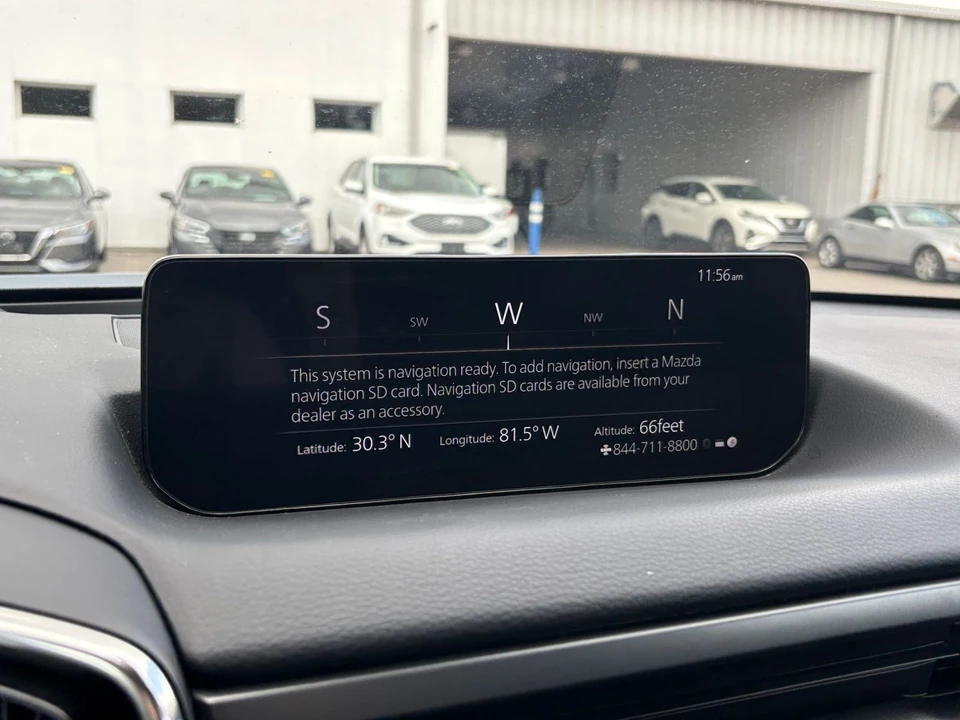 2025 Mazda CX-50 - Image 22 of 31