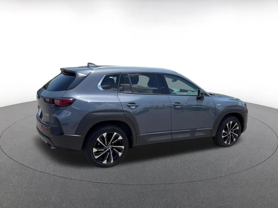 2025 Mazda CX-50 - Image 14 of 31