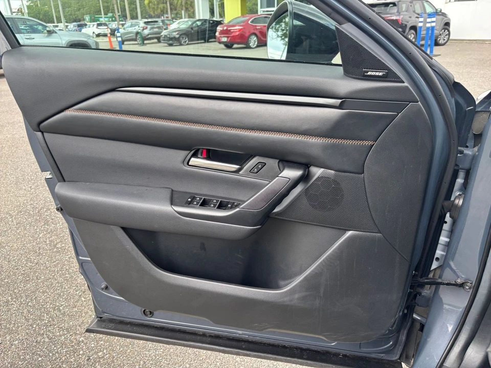 2025 Mazda CX-50 - Image 20 of 31