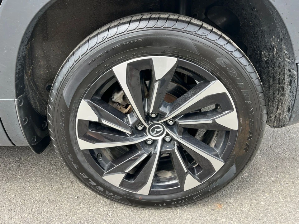 2025 Mazda CX-50 - Image 27 of 31
