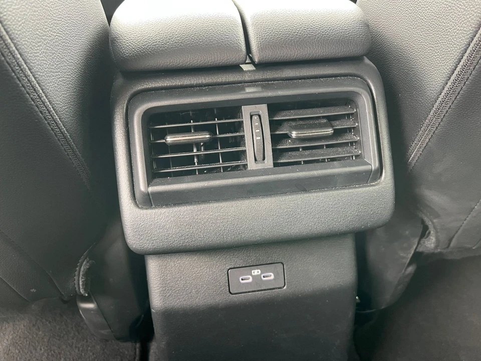 2025 Mazda CX-50 - Image 20 of 31