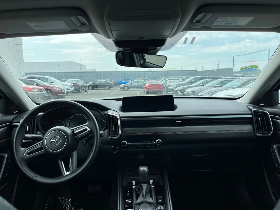 2025 Mazda CX-50 - Image 30 of 31