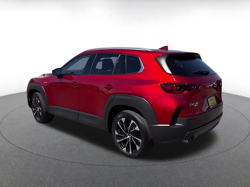 2025 Mazda CX-50 - Image 7 of 31