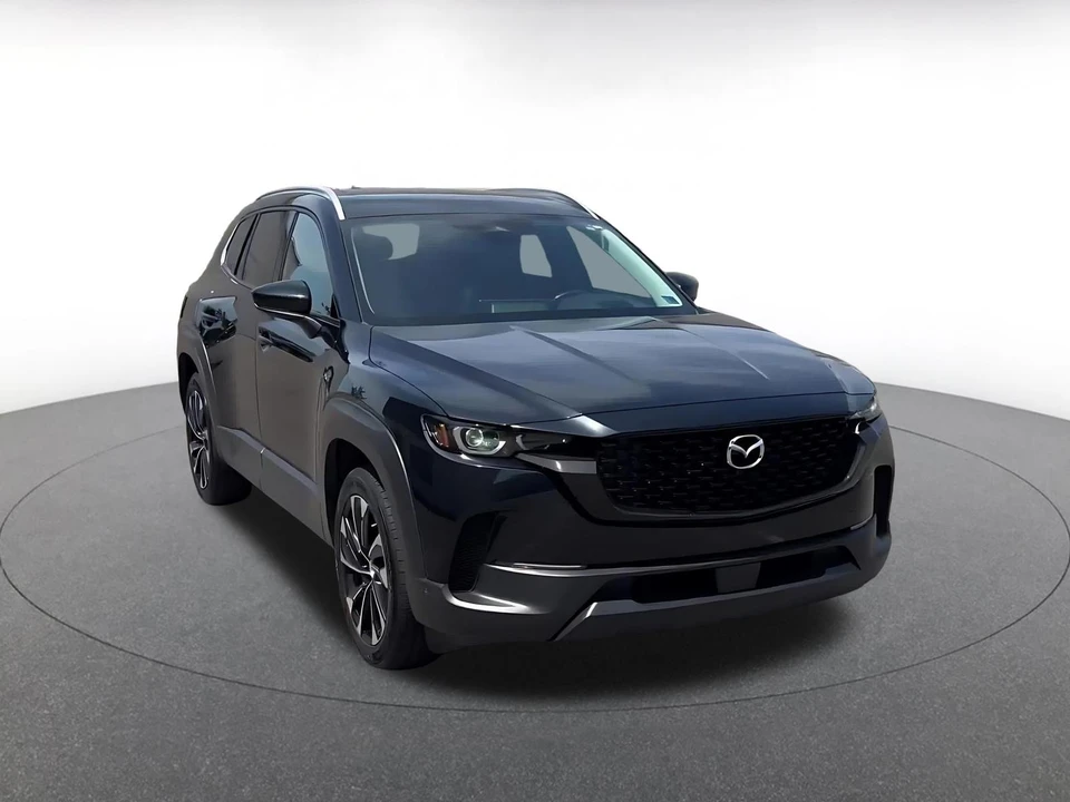 2025 Mazda CX-50 - Image 3 of 31