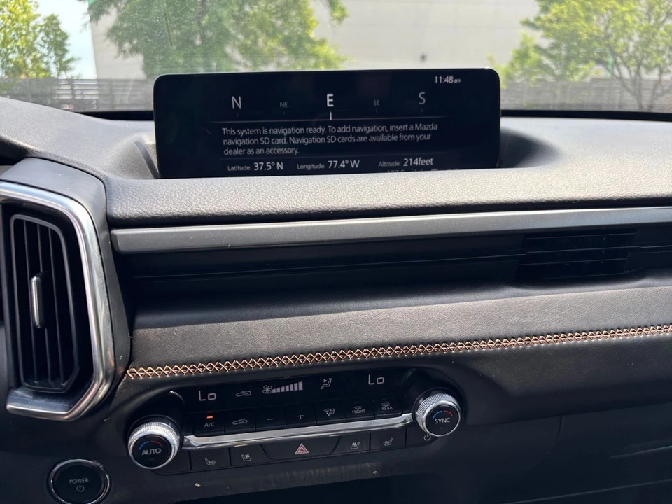 2025 Mazda CX-50 - Image 23 of 31