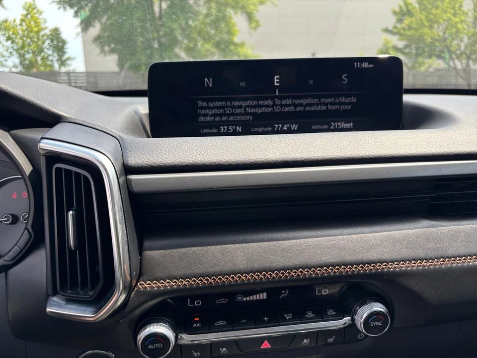 2025 Mazda CX-50 - Image 22 of 31