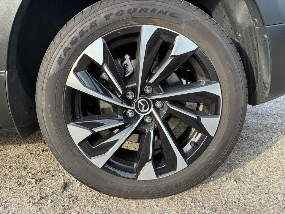 2025 Mazda CX-50 - Image 28 of 31
