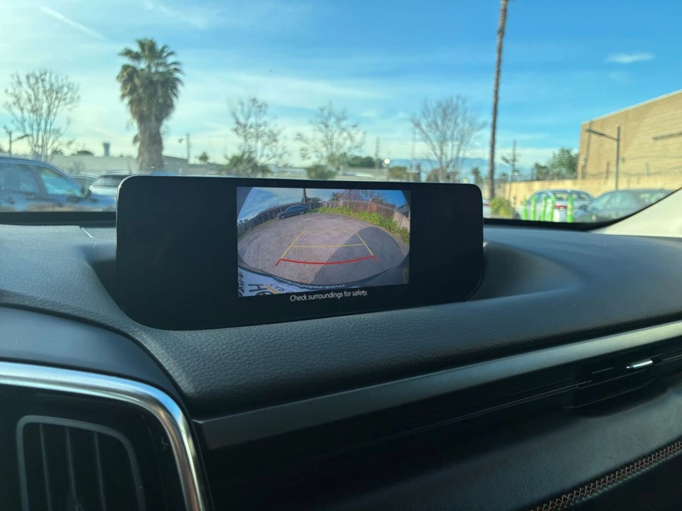 2025 Mazda CX-50 - Image 22 of 31