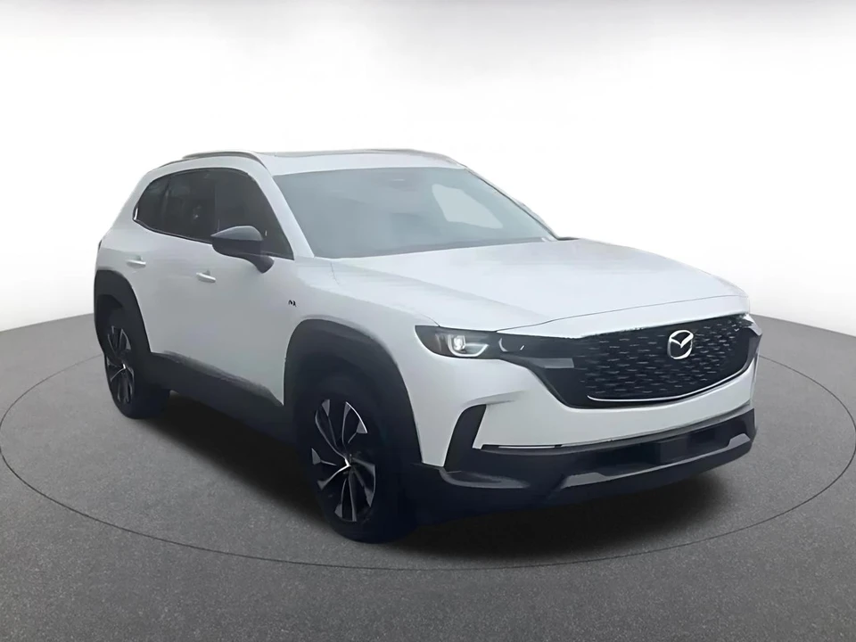 2025 Mazda CX-50 - Image 3 of 31
