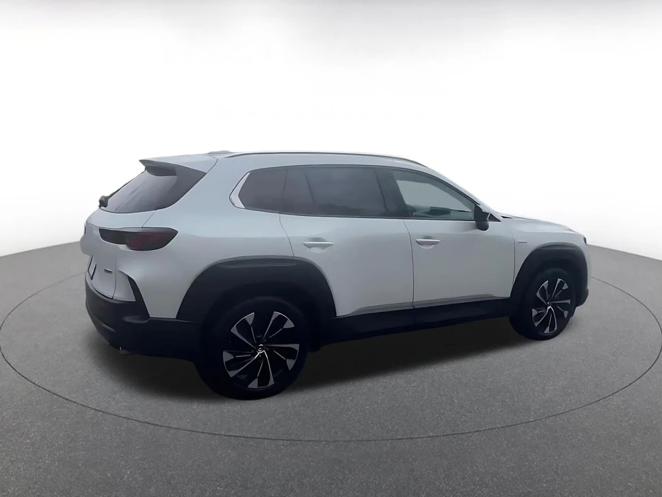 2025 Mazda CX-50 - Image 12 of 31