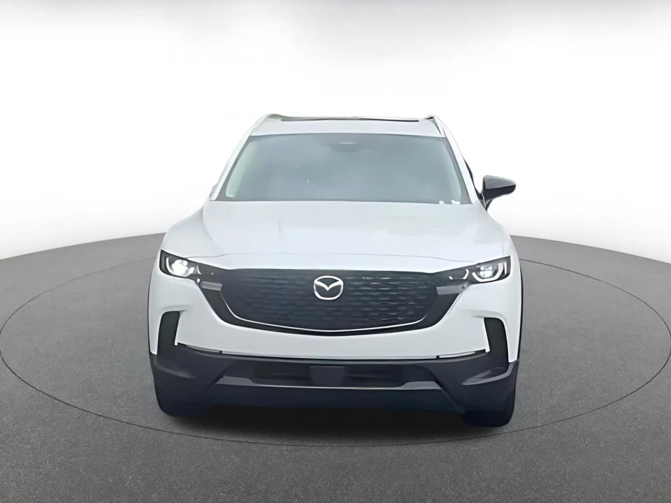 2025 Mazda CX-50 - Image 4 of 31