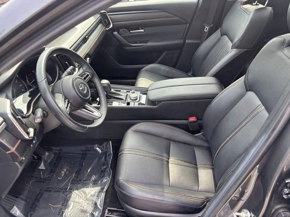 2025 Mazda CX-50 - Image 27 of 31