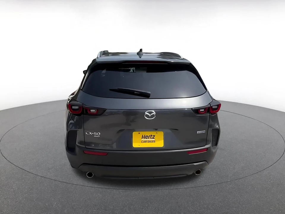 2025 Mazda CX-50 - Image 16 of 31