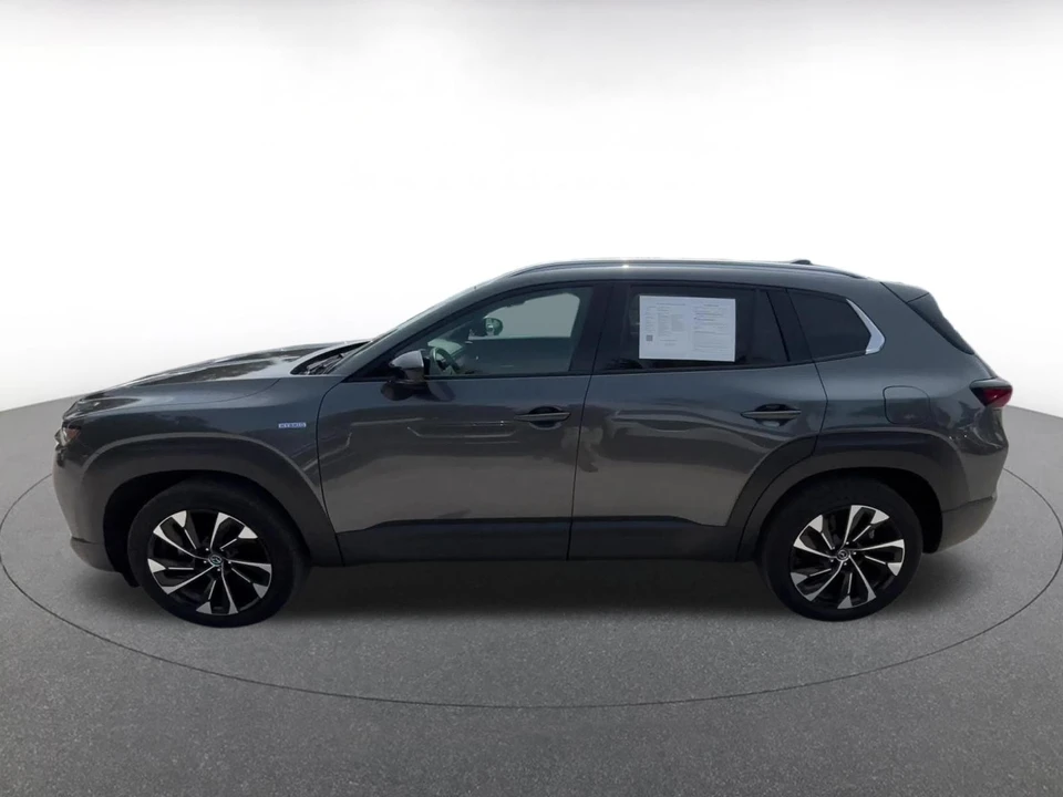 2025 Mazda CX-50 - Image 12 of 31