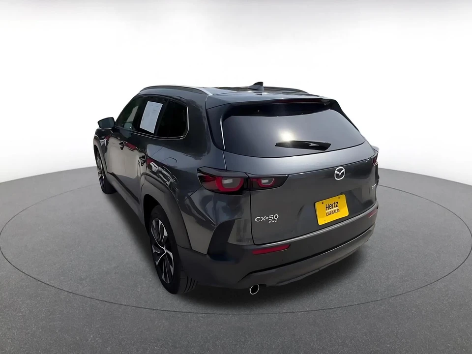 2025 Mazda CX-50 - Image 12 of 31