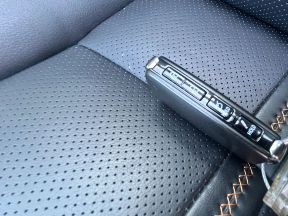 2025 Mazda CX-50 - Image 23 of 31