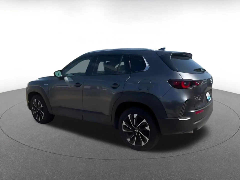 2025 Mazda CX-50 - Image 12 of 31
