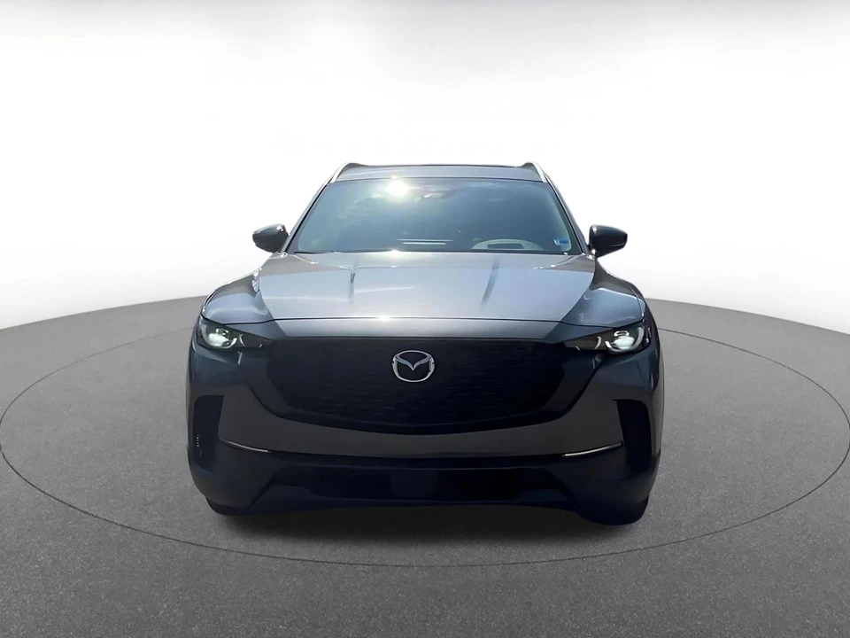 2025 Mazda CX-50 - Image 4 of 31