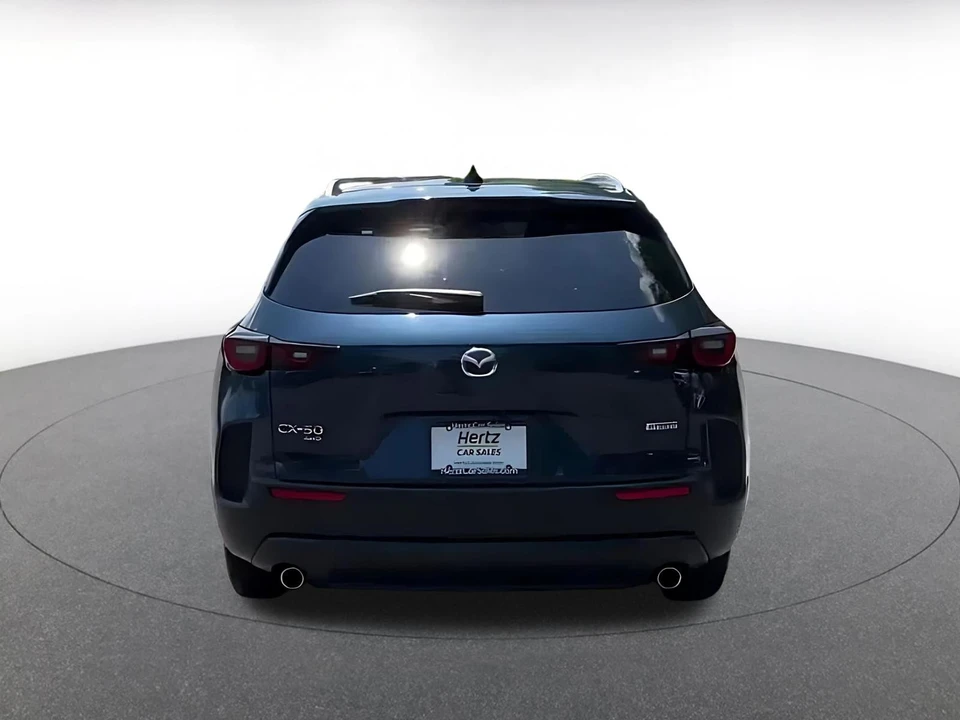 2025 Mazda CX-50 - Image 12 of 31