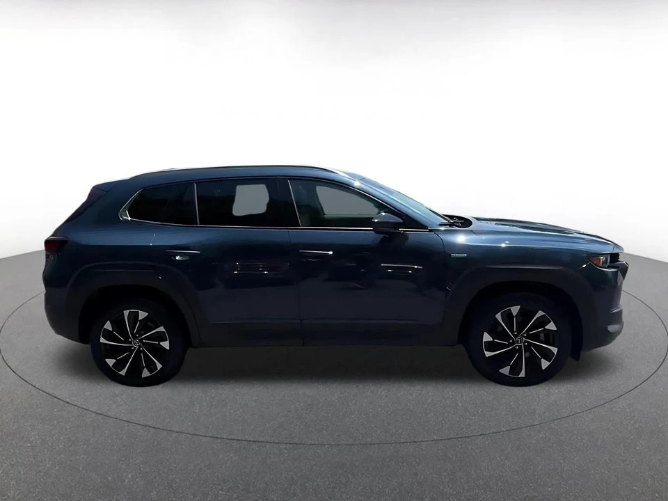 2025 Mazda CX-50 - Image 15 of 31