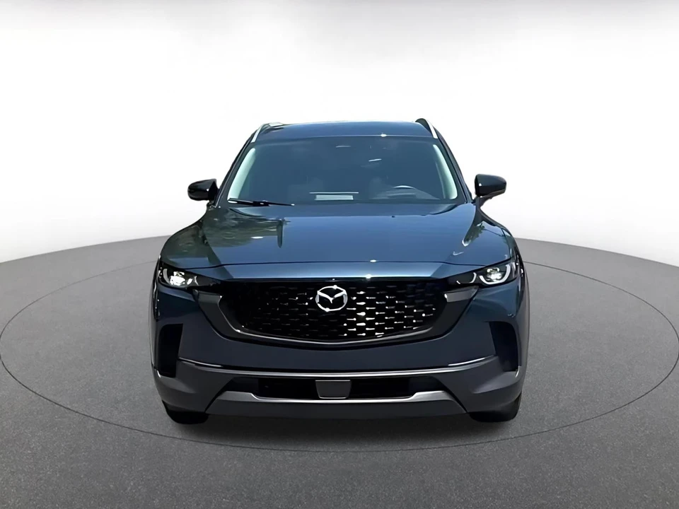 2025 Mazda CX-50 - Image 4 of 31