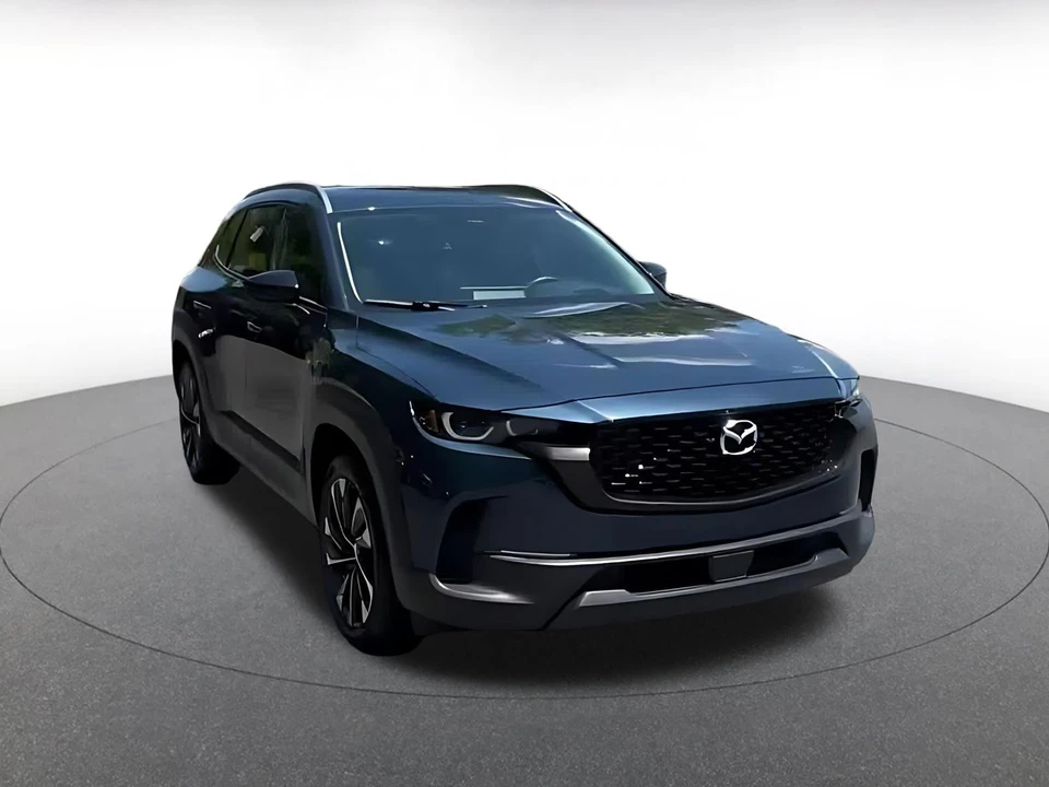 2025 Mazda CX-50 - Image 3 of 31