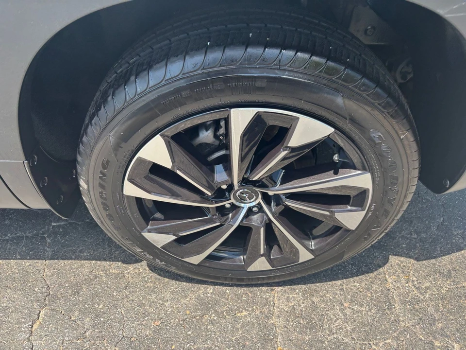 2025 Mazda CX-50 - Image 29 of 31