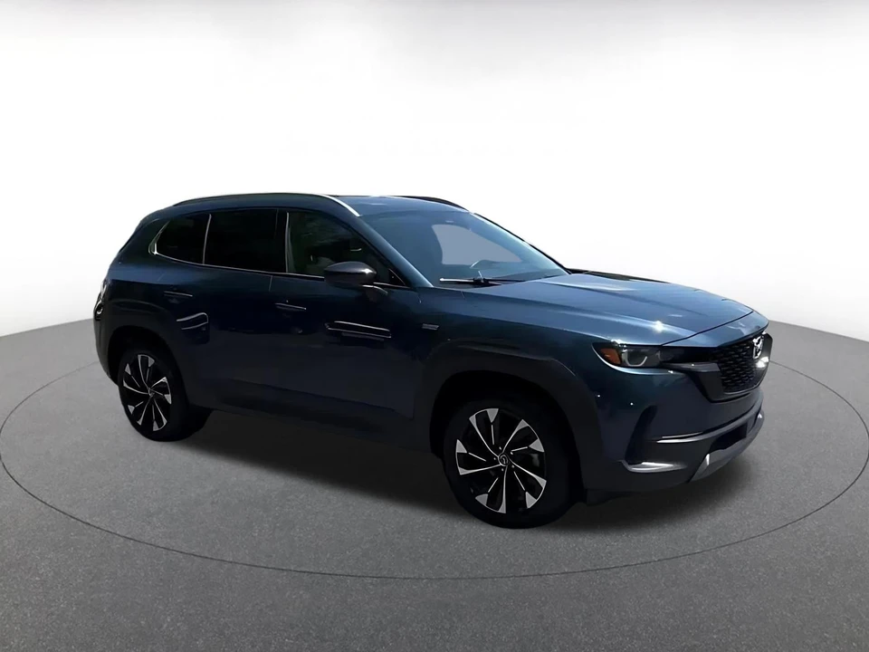2025 Mazda CX-50 - Image 2 of 31