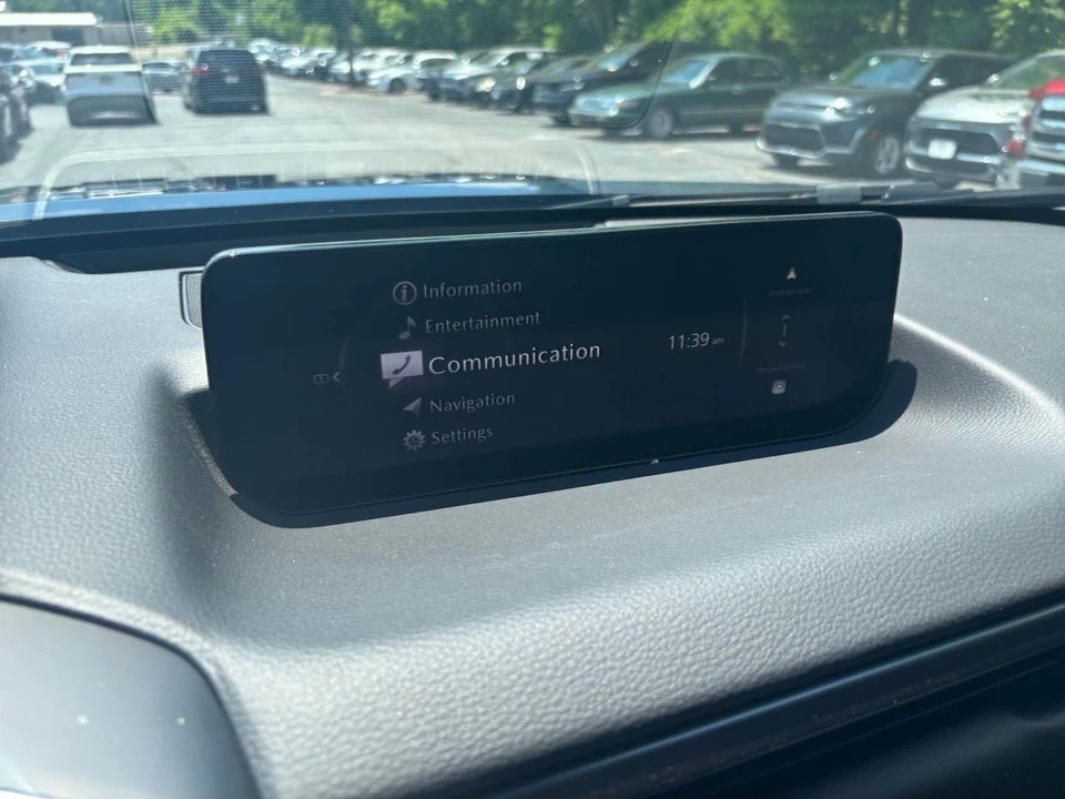 2025 Mazda CX-50 - Image 19 of 31