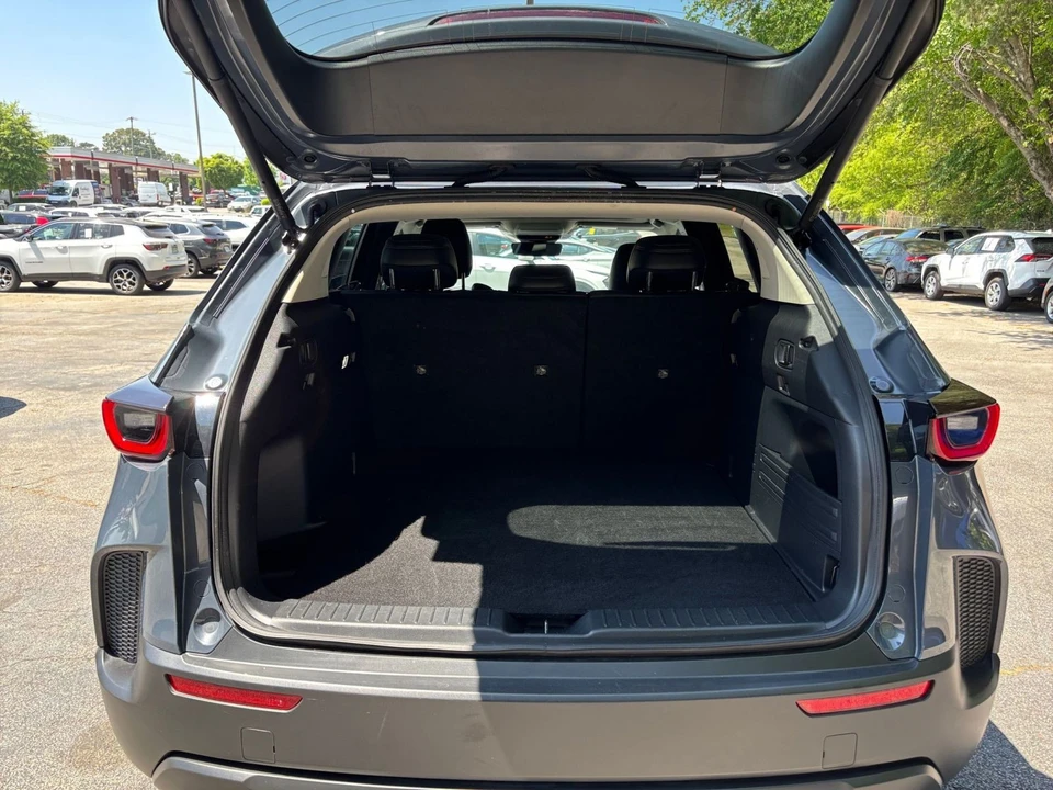 2025 Mazda CX-50 - Image 28 of 31