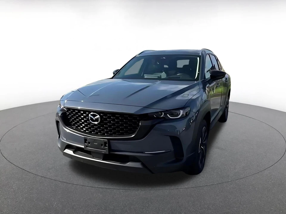 2025 Mazda CX-50 - Image 8 of 31
