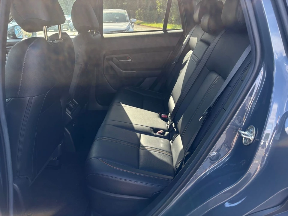 2025 Mazda CX-50 - Image 30 of 31