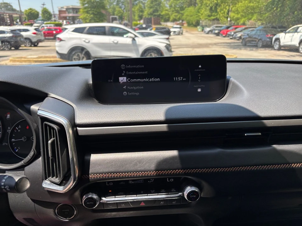 2025 Mazda CX-50 - Image 14 of 31