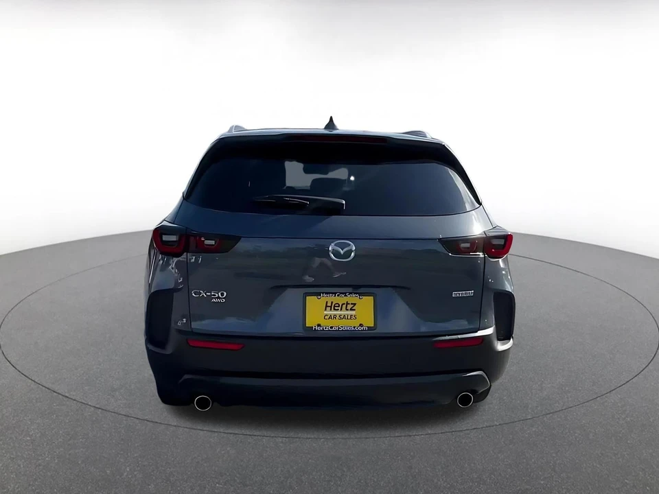 2025 Mazda CX-50 - Image 14 of 31