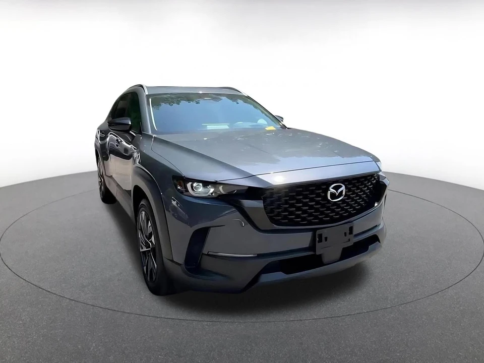 2025 Mazda CX-50 - Image 3 of 31