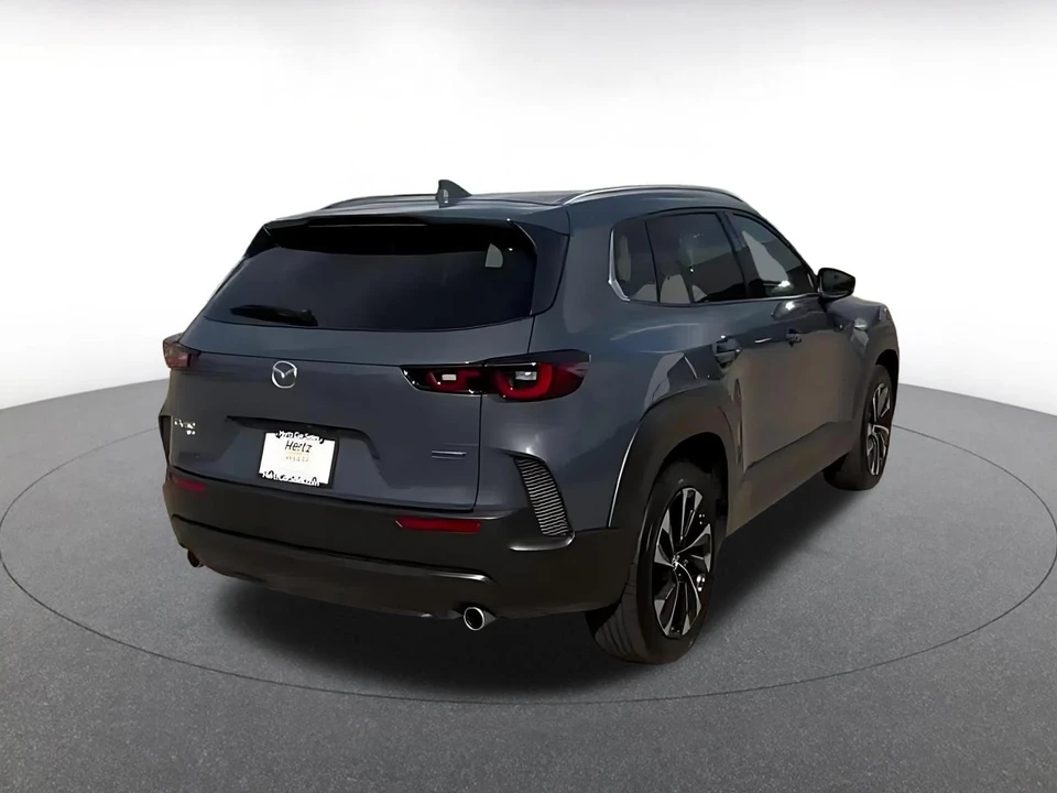 2025 Mazda CX-50 - Image 17 of 31