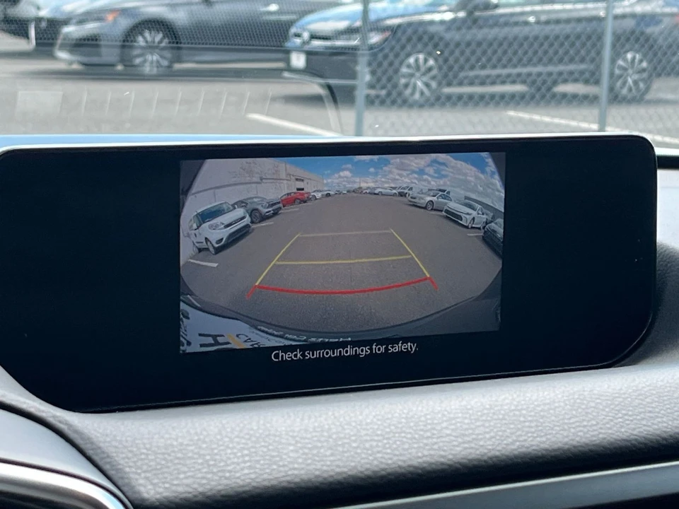 2025 Mazda CX-50 - Image 21 of 31