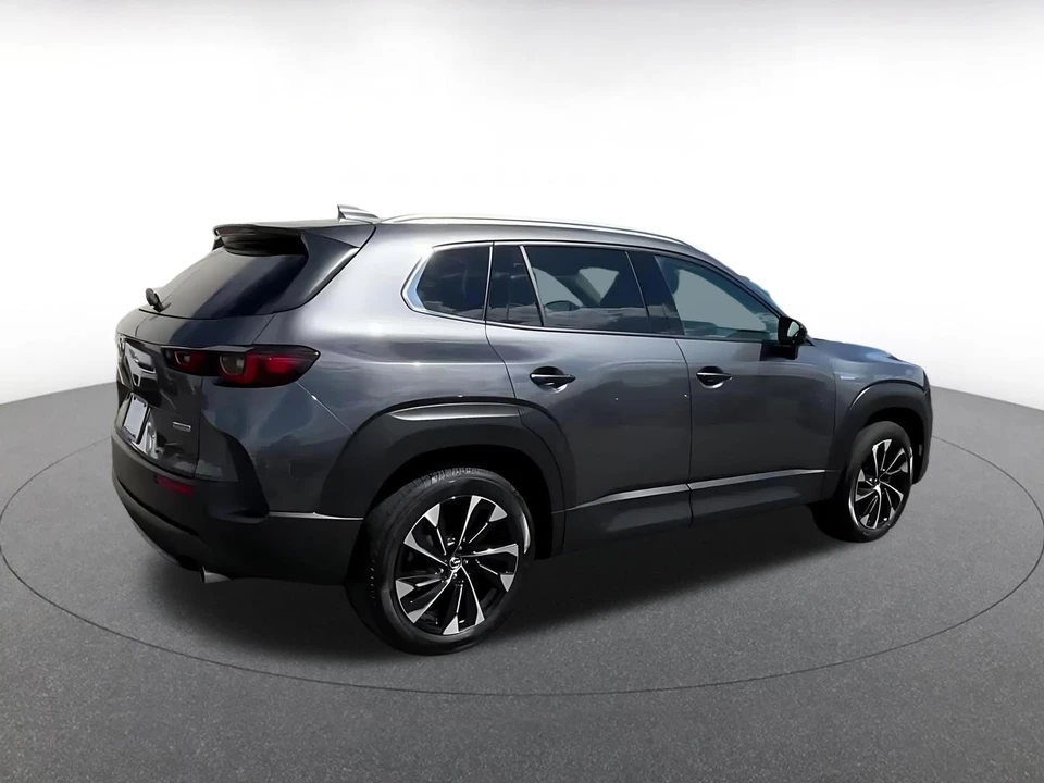 2025 Mazda CX-50 - Image 11 of 31