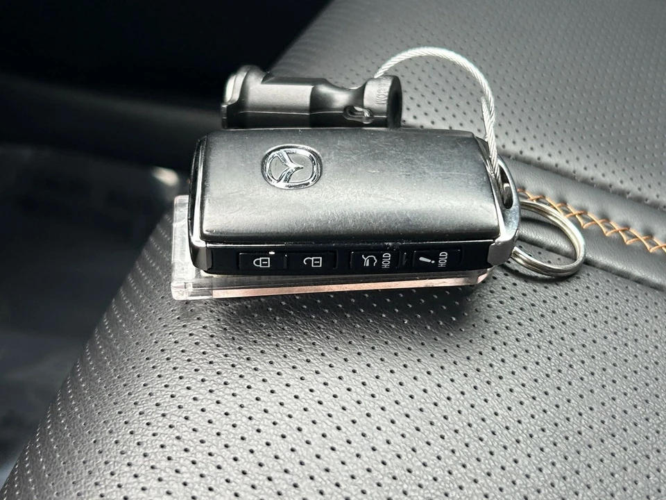 2025 Mazda CX-50 - Image 17 of 31
