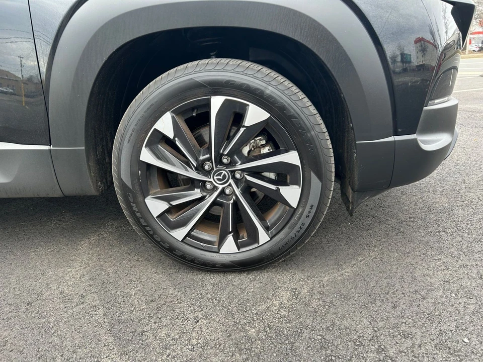 2025 Mazda CX-50 - Image 26 of 31