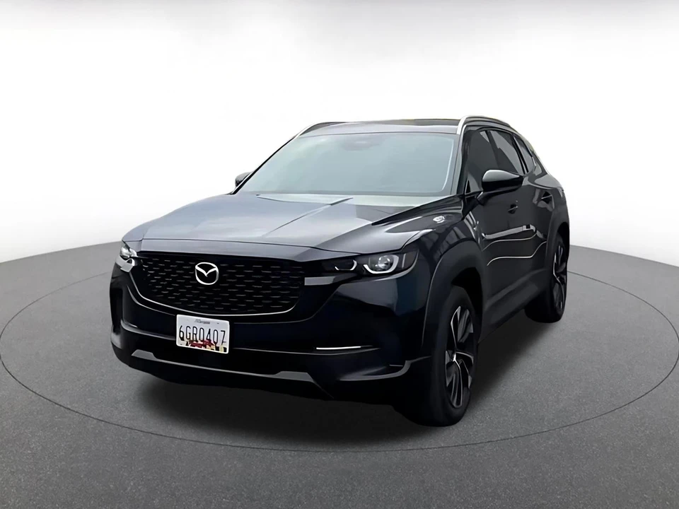 2025 Mazda CX-50 - Image 5 of 31