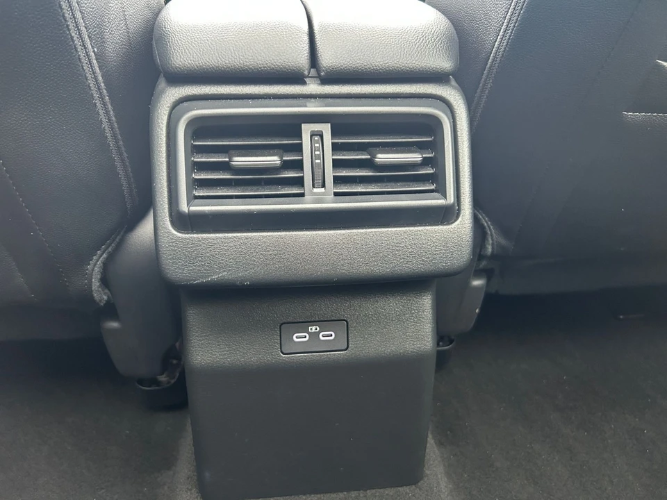 2025 Mazda CX-50 - Image 19 of 31