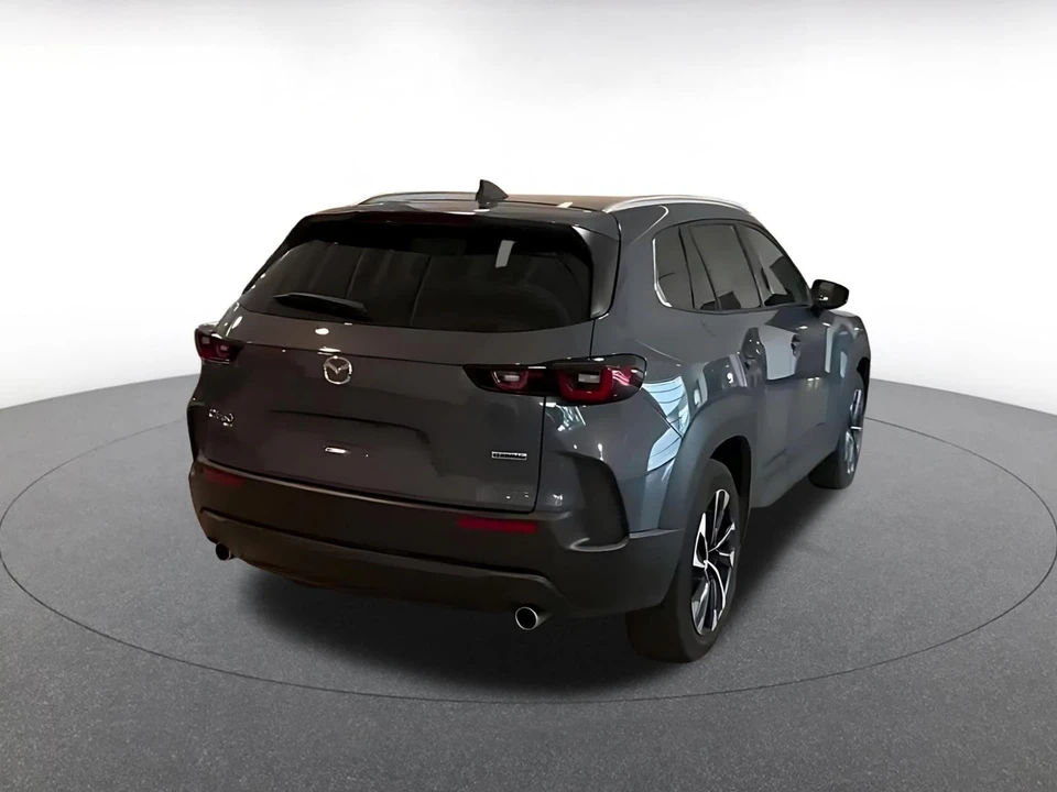 2025 Mazda CX-50 - Image 14 of 31
