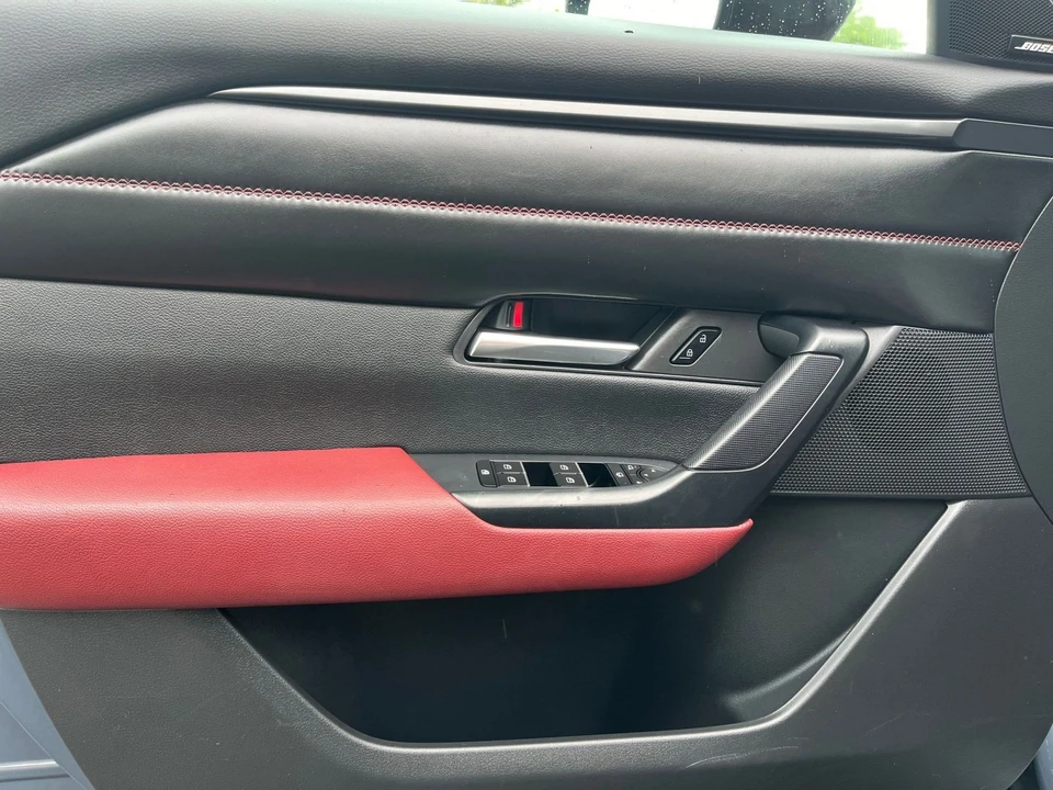 2025 Mazda CX-50 - Image 20 of 31