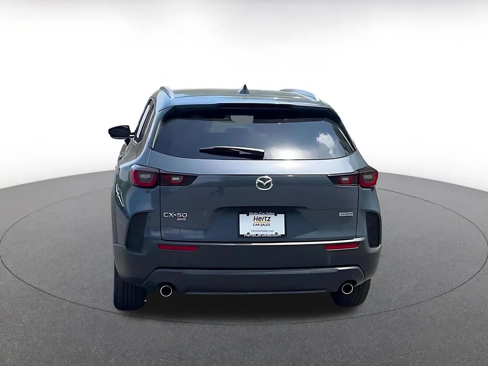 2025 Mazda CX-50 - Image 12 of 31