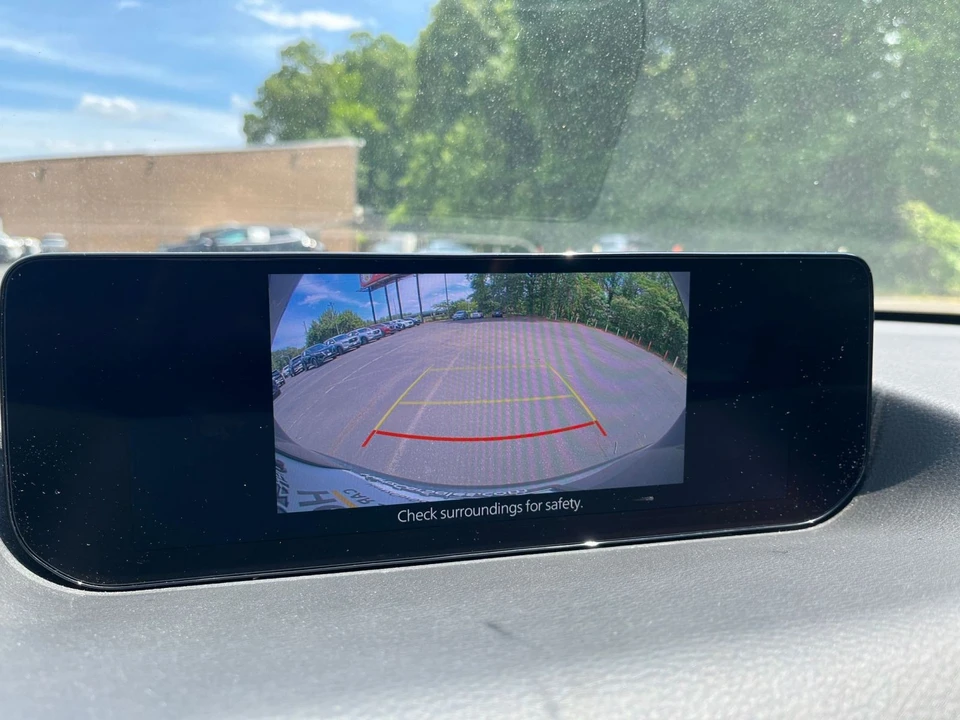 2025 Mazda CX-50 - Image 21 of 31