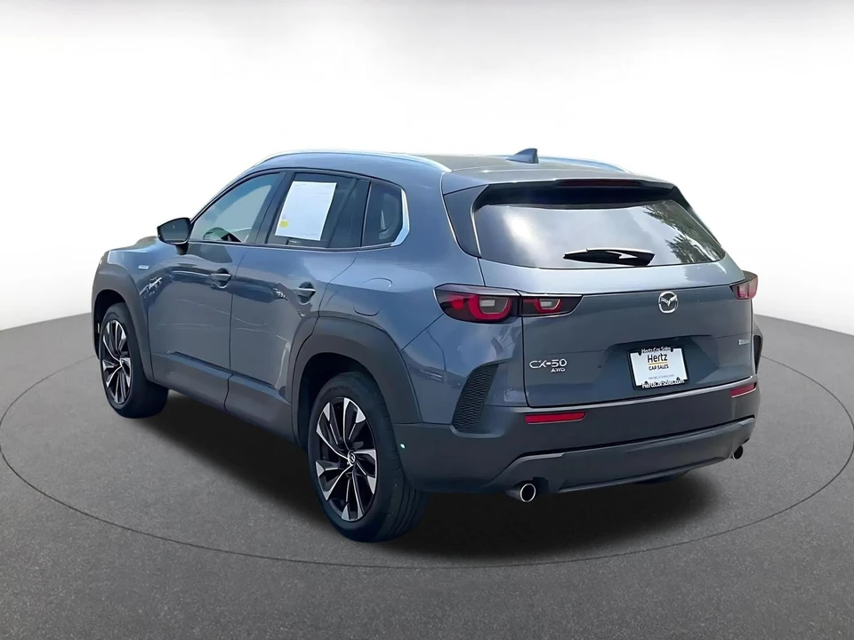 2025 Mazda CX-50 - Image 13 of 31