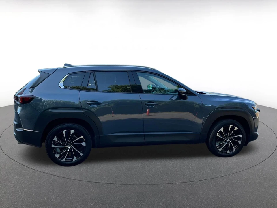 2025 Mazda CX-50 - Image 14 of 15