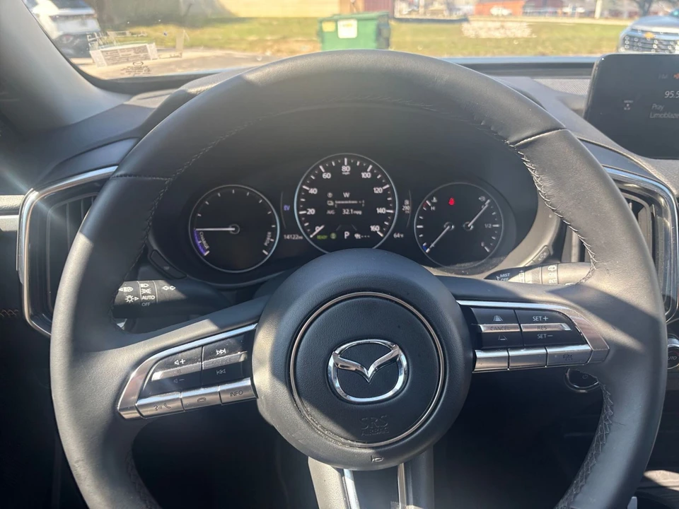 2025 Mazda CX-50 - Image 29 of 31